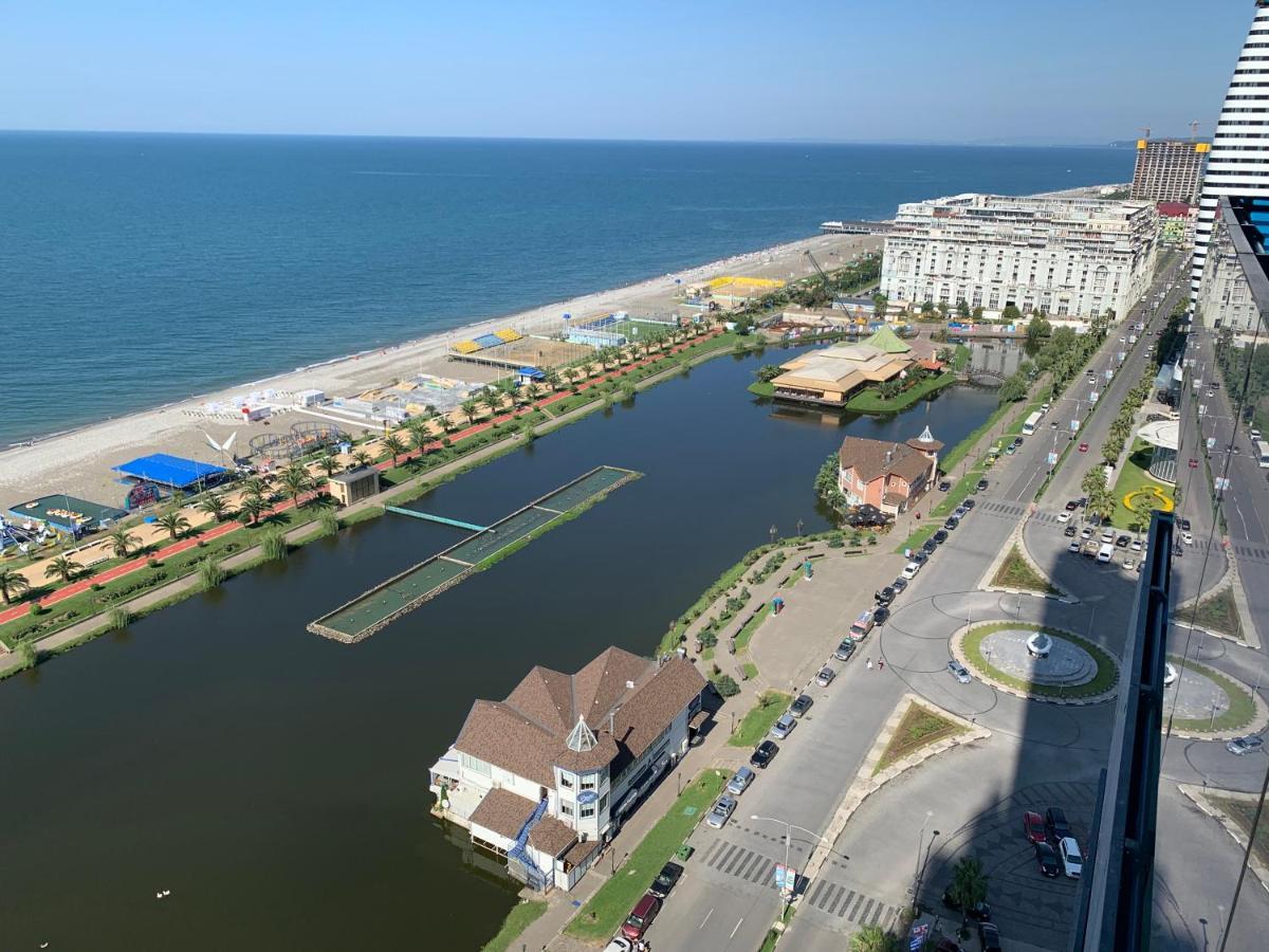 Luxury Studio With Ocean View บาทูมิ ภายนอก รูปภาพ